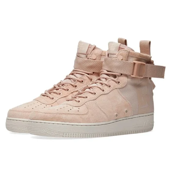 NEW Nike SF Air Force 1 - Size 9 - Picture 1 of 7